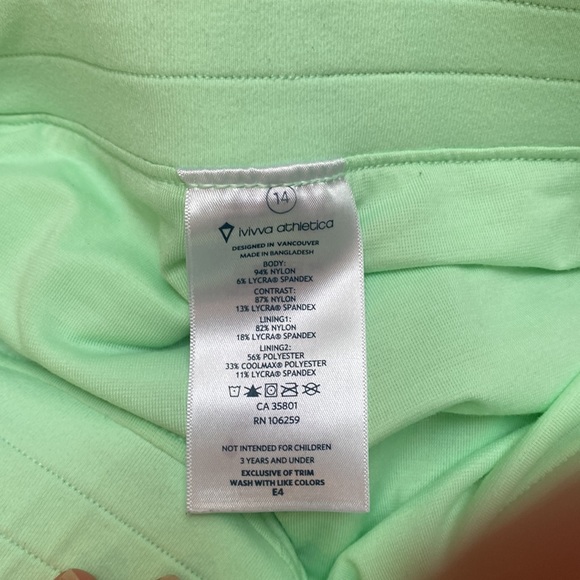 2 pairs Ivivva Live to Move crops lined (like Lululemon dance studio crops) - Picture 3 of 4